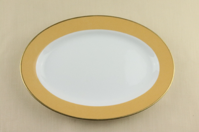 中華楕円皿（白・リムオレンジ）