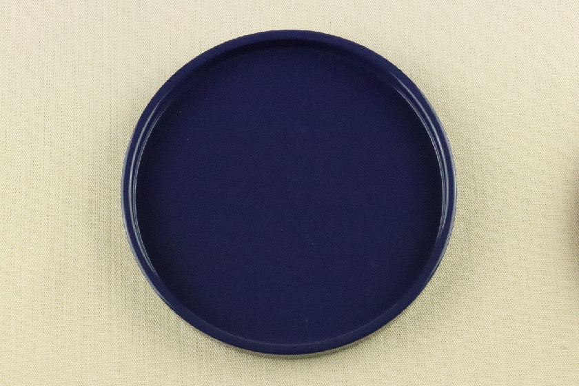 塗り皿　ブルー