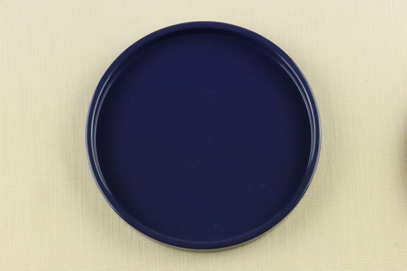 塗り皿　ブルー