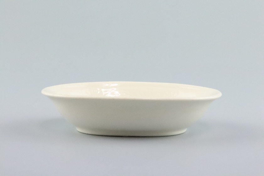 白楕円豆鉢