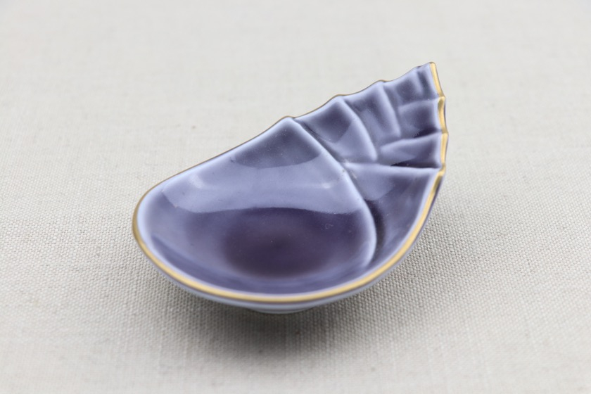 たけのこ形豆皿（紫）