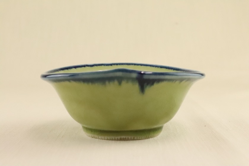 緑・淵青変形楕円鉢