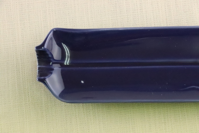 紫・笹型皿