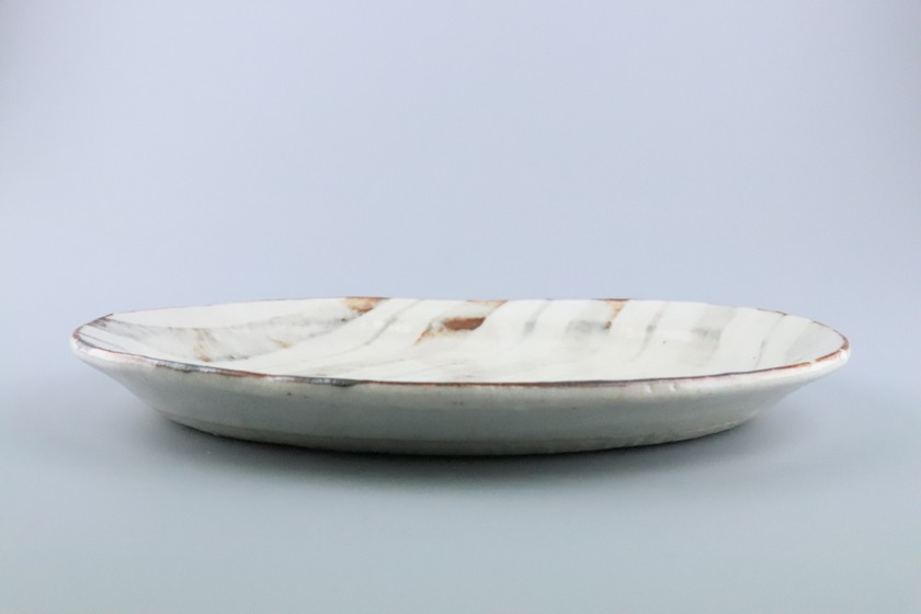 シマシマ楕円皿（白・茶）