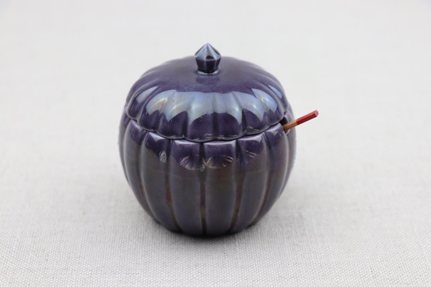 薬味入れ（紫・かぼちゃ型）