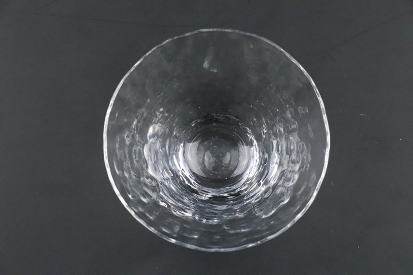 ガラス鉢（外ザラザラ）