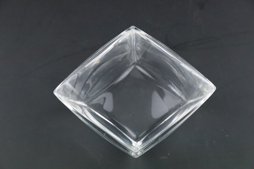 菱形ガラス鉢（クリアー）