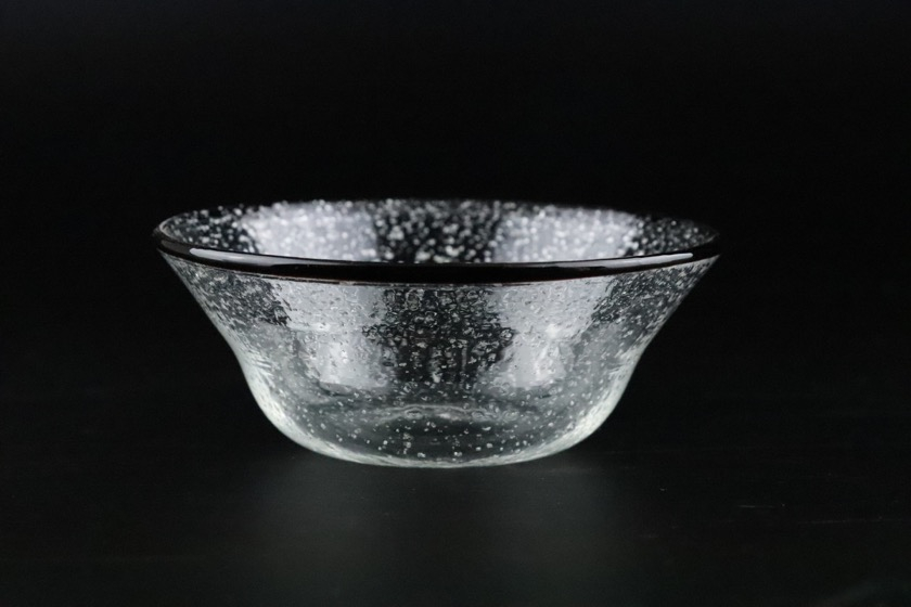 銀彩グラス鉢（ふち黒）