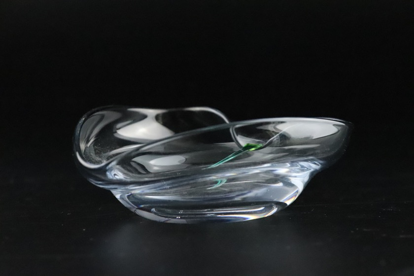 葉形ガラス鉢（ブルー系）