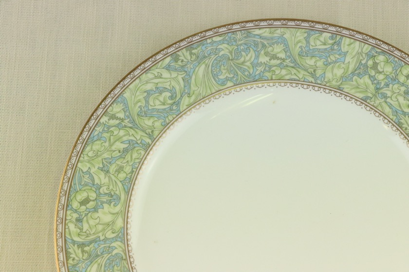 ミート皿（William Morris リム・黄緑と水色の草花柄）
