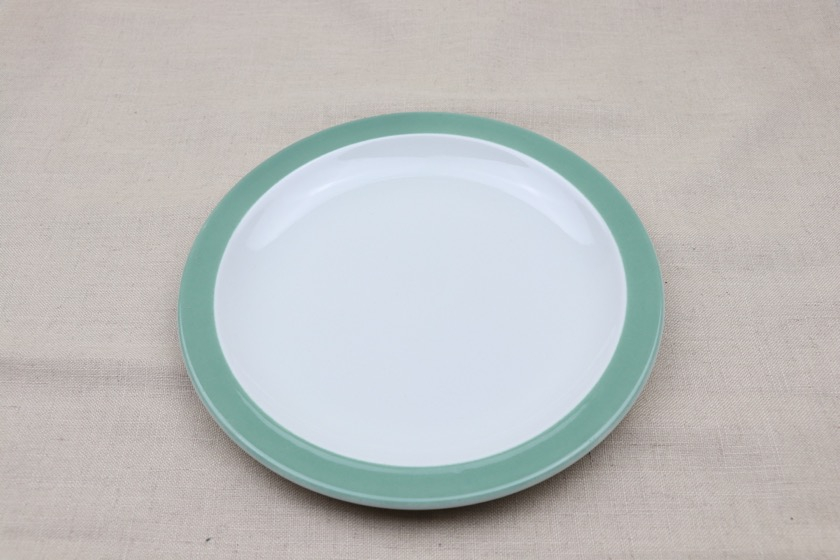 丸皿（白・緑ライン）