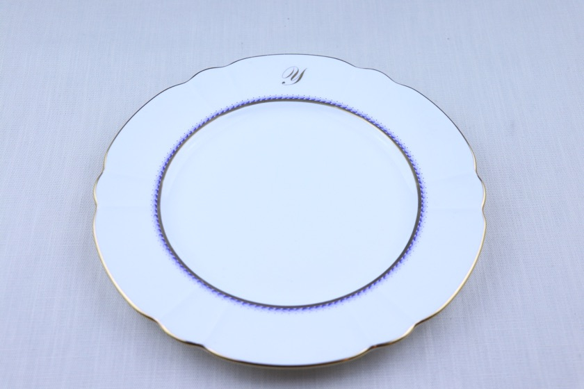 デザート皿（白・パープル/金ライン）