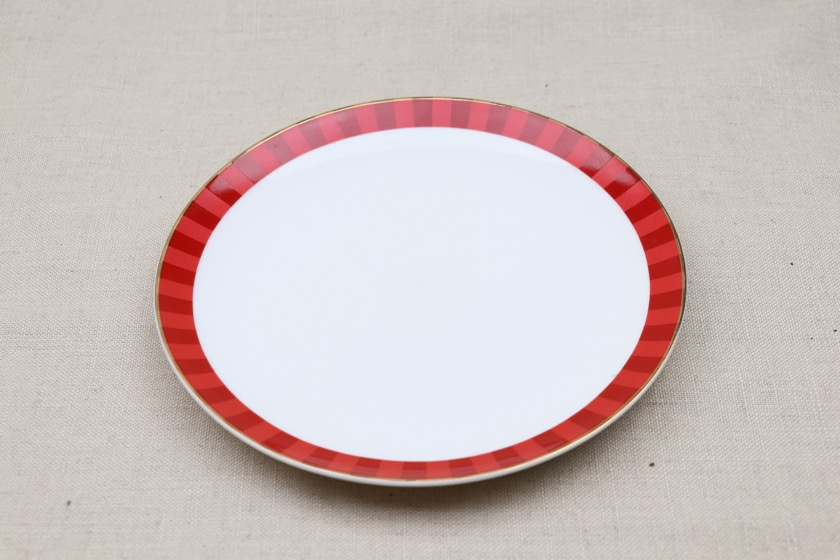 デザート皿（白・赤系ストライプライン）
