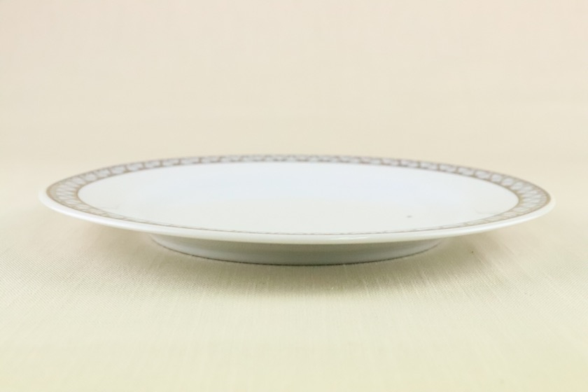 デザート皿（白・水色/シルバーハート柄）