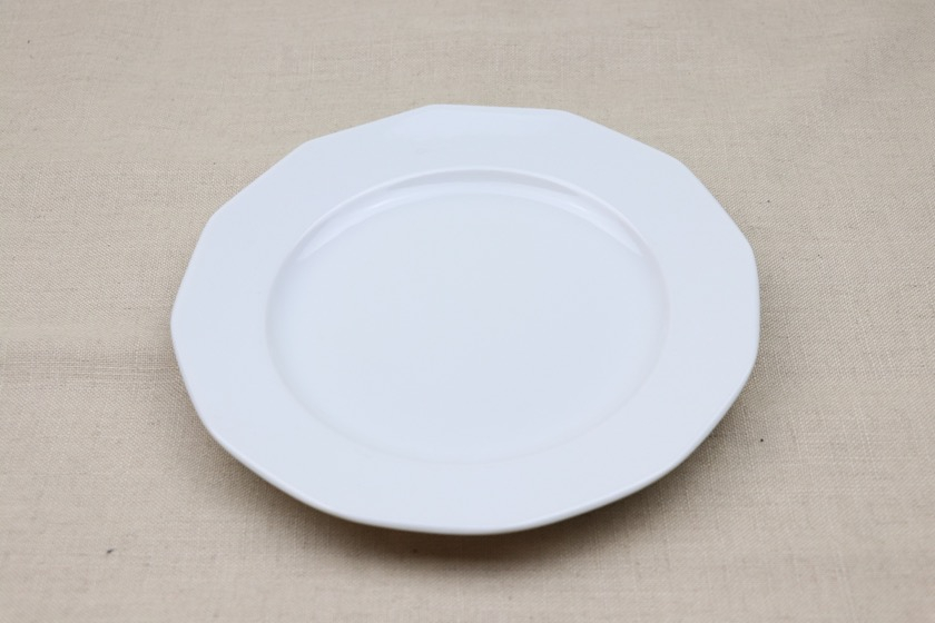 デザート皿（白・１２角）