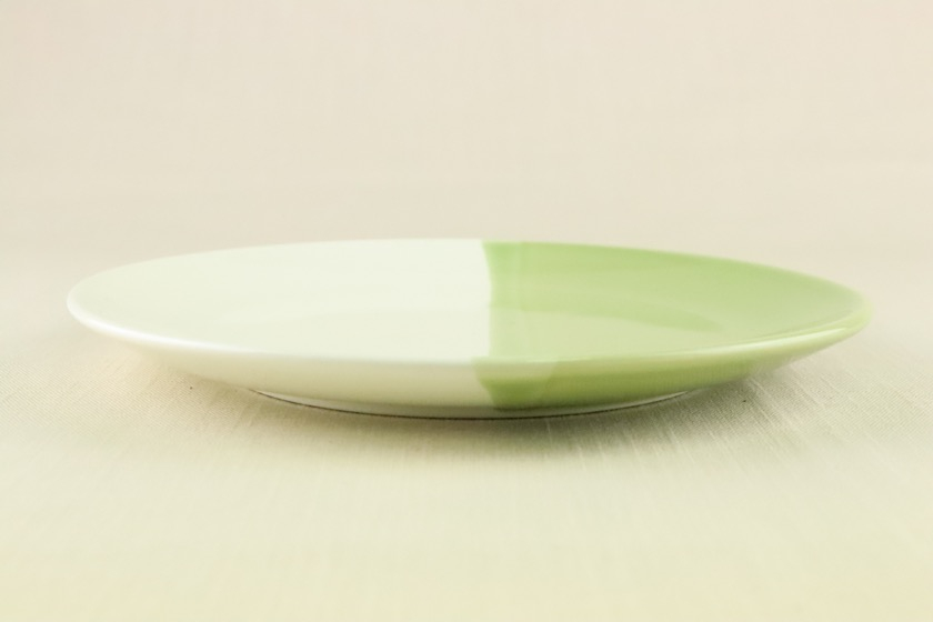 デザート皿（オフホワイト・緑）