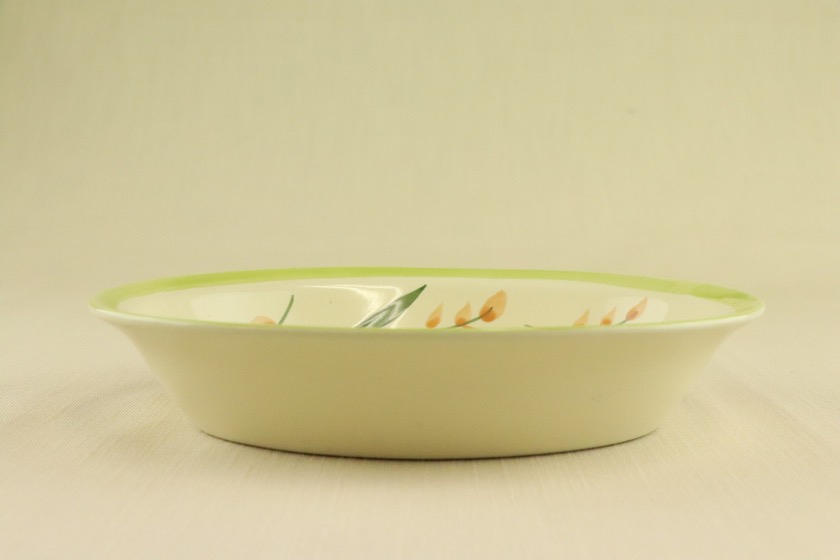 グラタン皿（緑ライン・オレンジ植物柄）