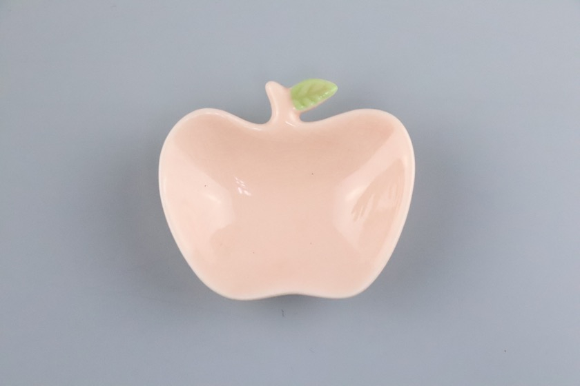 リンゴ形小皿（ピンク）